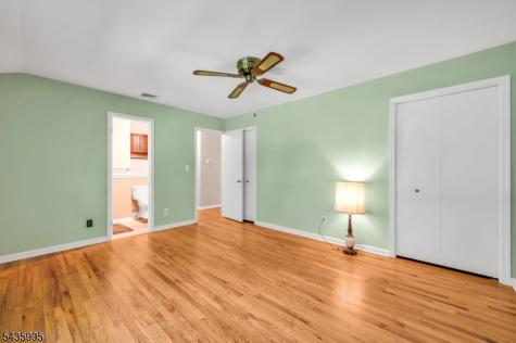 36 Cloverhill Drive Califon NJ 07830