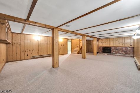36 Cloverhill Drive Califon NJ 07830