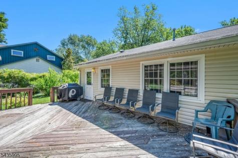 36 Cloverhill Drive Califon NJ 07830