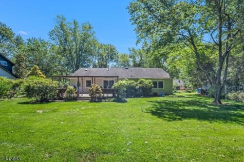 36 Cloverhill Drive Califon NJ 07830
