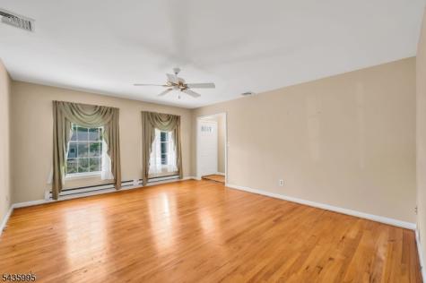 36 Cloverhill Drive Califon NJ 07830