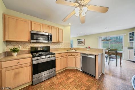 110 Connelly Avenue Mount Olive NJ 07828
