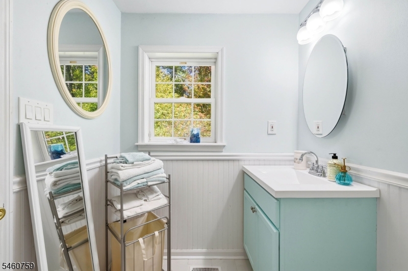 46 Melinda Lane Vernon NJ 07421