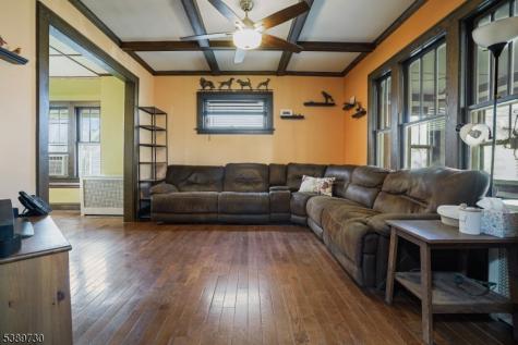 563 Pierson Street Westfield NJ 07090