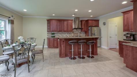 14 De Hart Court Wayne NJ 07470