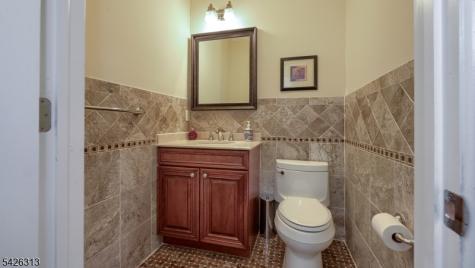 14 De Hart Court Wayne NJ 07470