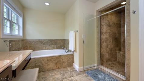 14 De Hart Court Wayne NJ 07470