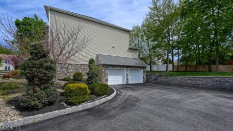 14 De Hart Court Wayne NJ 07470