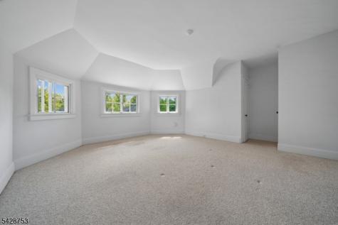 215 Inwood Avenue Montclair NJ 07043