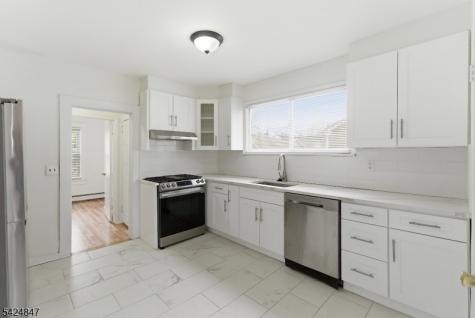 129 Duer Street North Plainfield NJ 07060