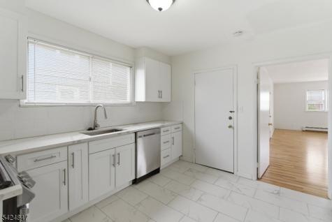 129 Duer Street North Plainfield NJ 07060