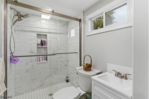 129 Duer Street North Plainfield NJ 07060