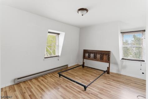 129 Duer Street North Plainfield NJ 07060