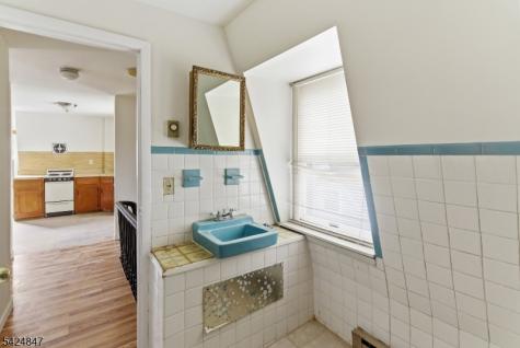129 Duer Street North Plainfield NJ 07060