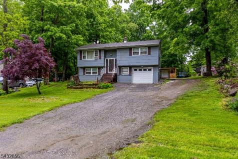 67 Cedar Tree Drive Vernon NJ 07422