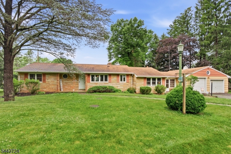 44 Burnt Hill Road Montgomery NJ 08558