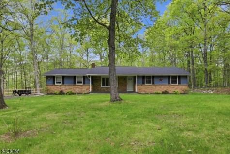 148 Gaisler Road Blairstown NJ 07825