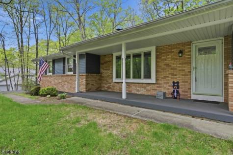 148 Gaisler Road Blairstown NJ 07825