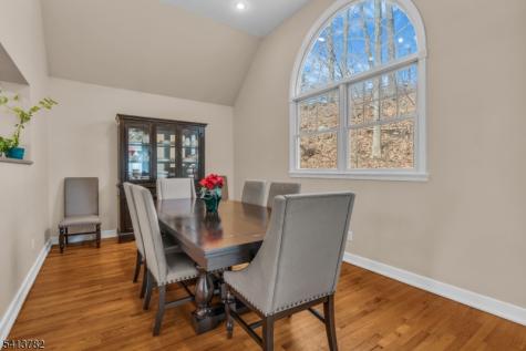 15 High Mountain Road Oakland NJ 07436