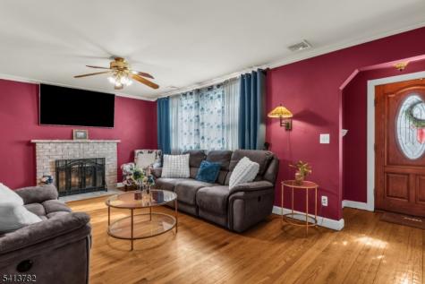 15 High Mountain Road Oakland NJ 07436
