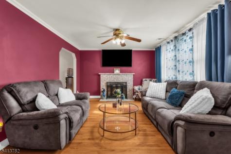 15 High Mountain Road Oakland NJ 07436