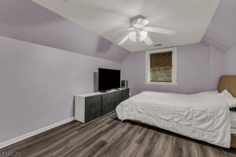 15 High Mountain Road Oakland NJ 07436