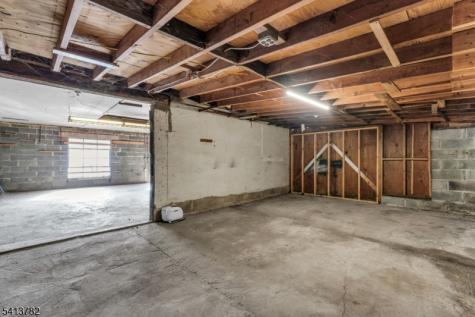 15 High Mountain Road Oakland NJ 07436