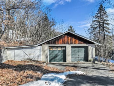 15 High Mountain Road Oakland NJ 07436