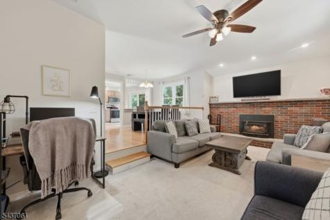 16 Windsor Drive Jefferson NJ 07438