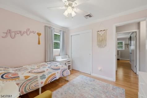 16 Windsor Drive Jefferson NJ 07438