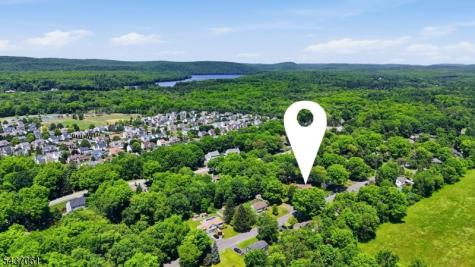 16 Windsor Drive Jefferson NJ 07438