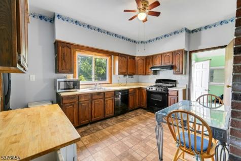 81 N Fullerton Avenue Montclair NJ 07042