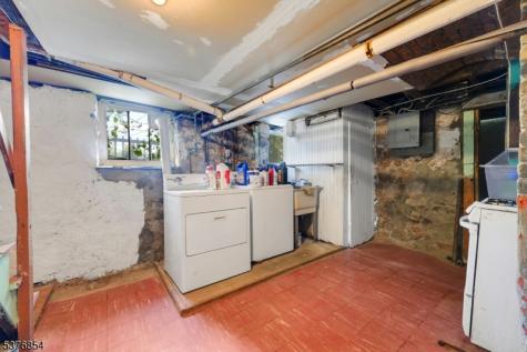 81 N Fullerton Avenue Montclair NJ 07042