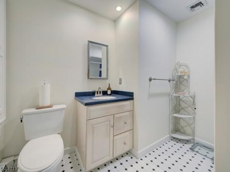 127 E Asbury Anderson Road Washington NJ 07882