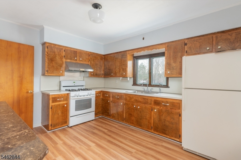 24 Morris Avenue Montville NJ 07045