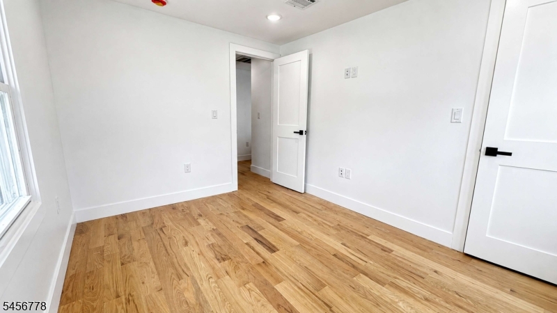 290 S 20th Street Newark NJ 07103