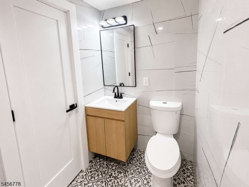 290 S 20th Street Newark NJ 07103