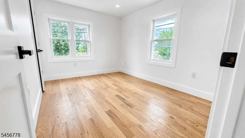 290 S 20th Street Newark NJ 07103