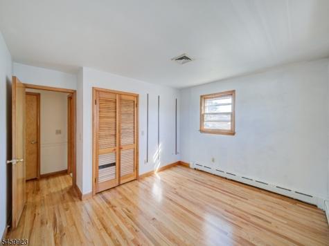 331 W Frech Avenue Manville NJ 08835