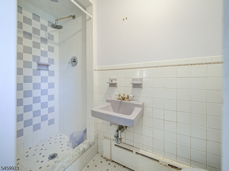 331 W Frech Avenue Manville NJ 08835