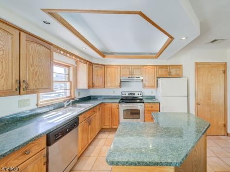 331 W Frech Avenue Manville NJ 08835