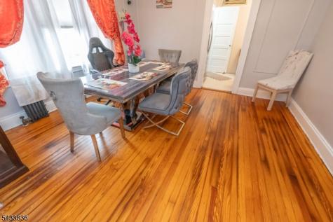 126 W Curtis Street Linden NJ 07036