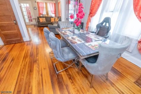 126 W Curtis Street Linden NJ 07036