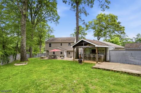 13 Highview Trail Jefferson NJ 07885