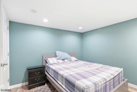 246 E 2nd Avenue Roselle NJ 07203