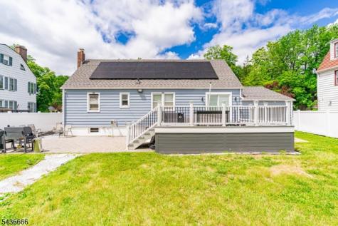 246 E 2nd Avenue Roselle NJ 07203