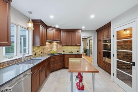 363 Irving Avenue South Orange Village NJ 07079