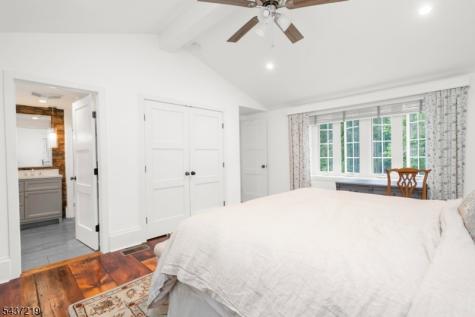 37 Brookville Hollow Road Delaware NJ 08559