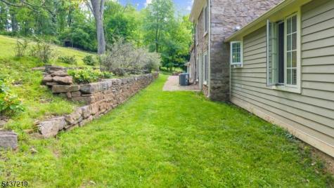 37 Brookville Hollow Road Delaware NJ 08559