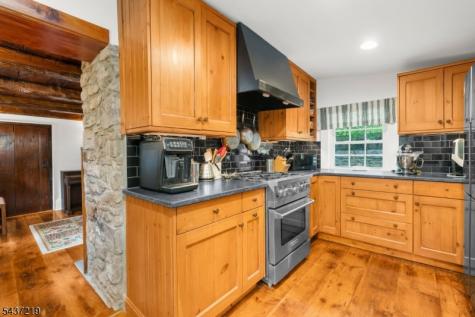 37 Brookville Hollow Road Delaware NJ 08559